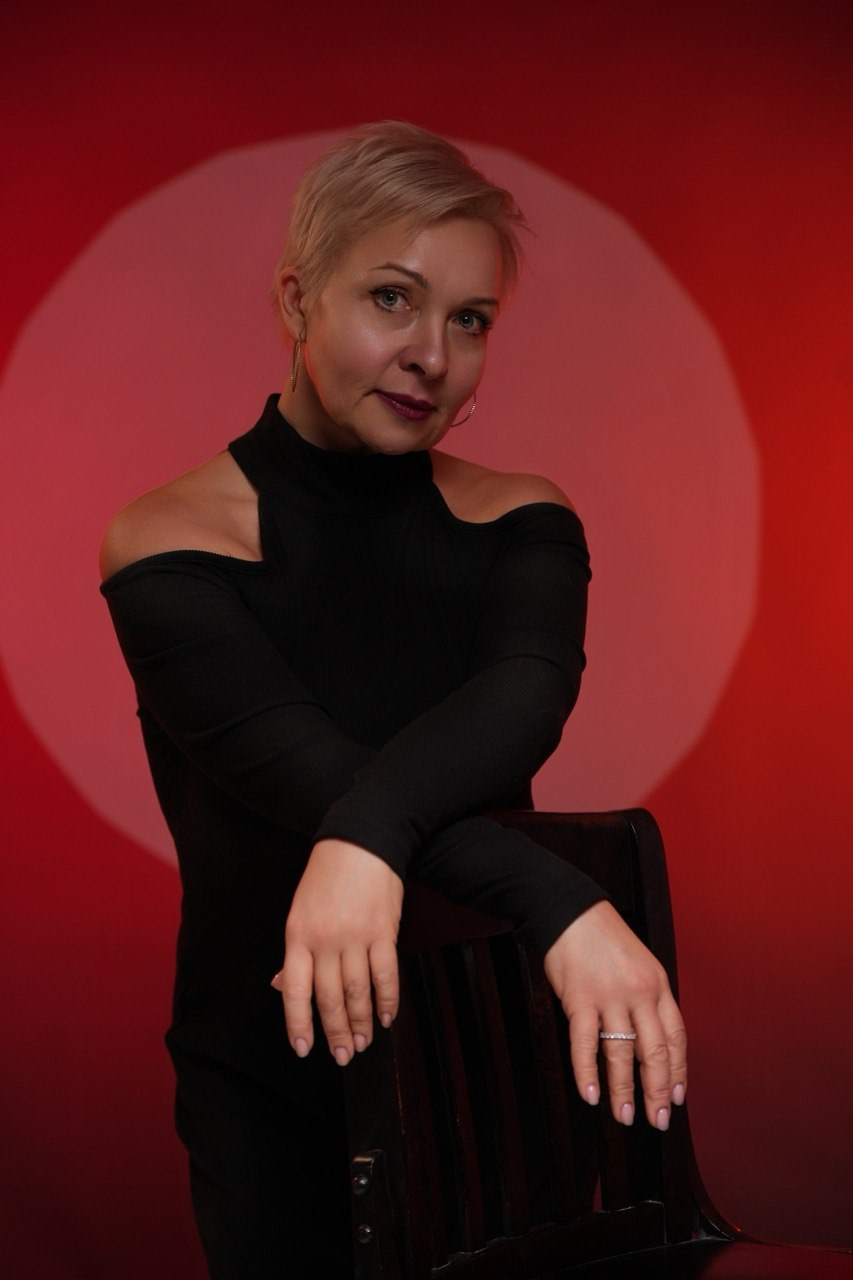 GENTLY. Фотомодель