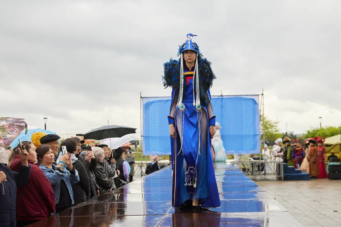 Fashion shows (показы). Модельное агентство ART PODIUM ULAN-UDE