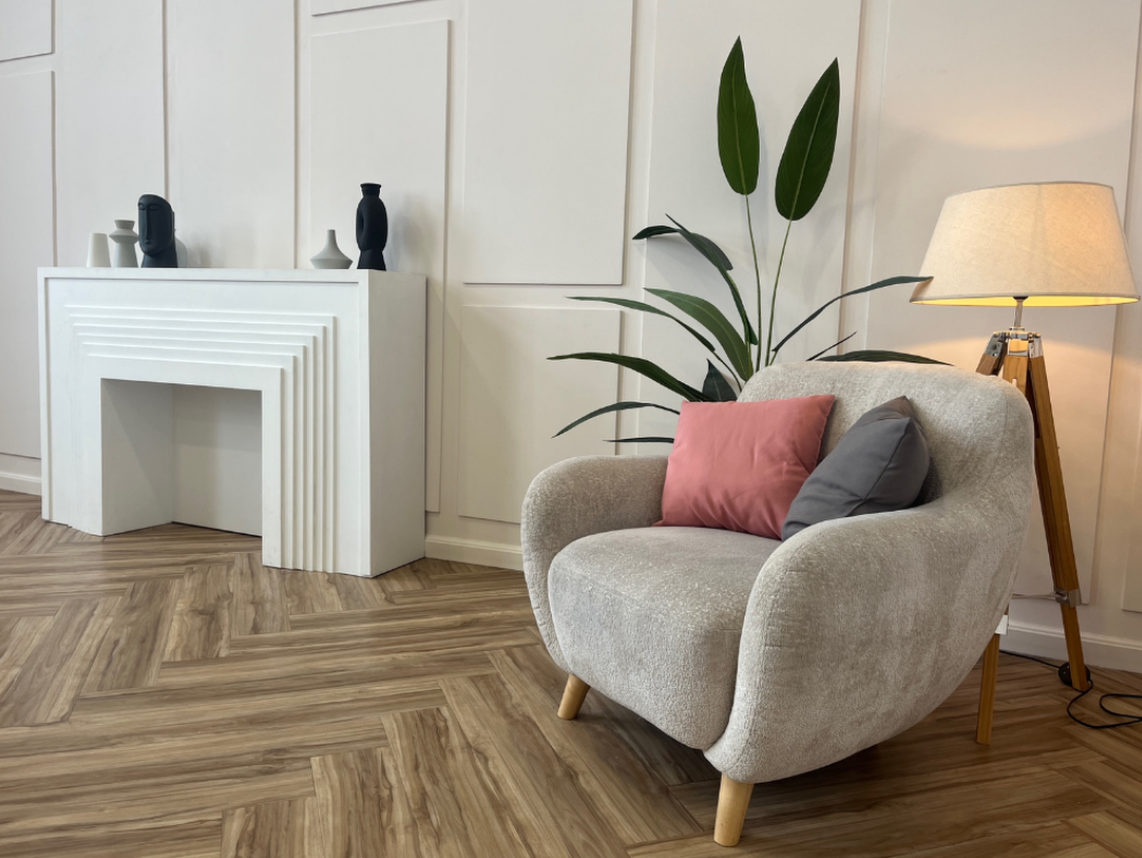 Белый (студия Ван Рум). Фотограф г. Хабаровск. Семейные и индивидуальные съёмки