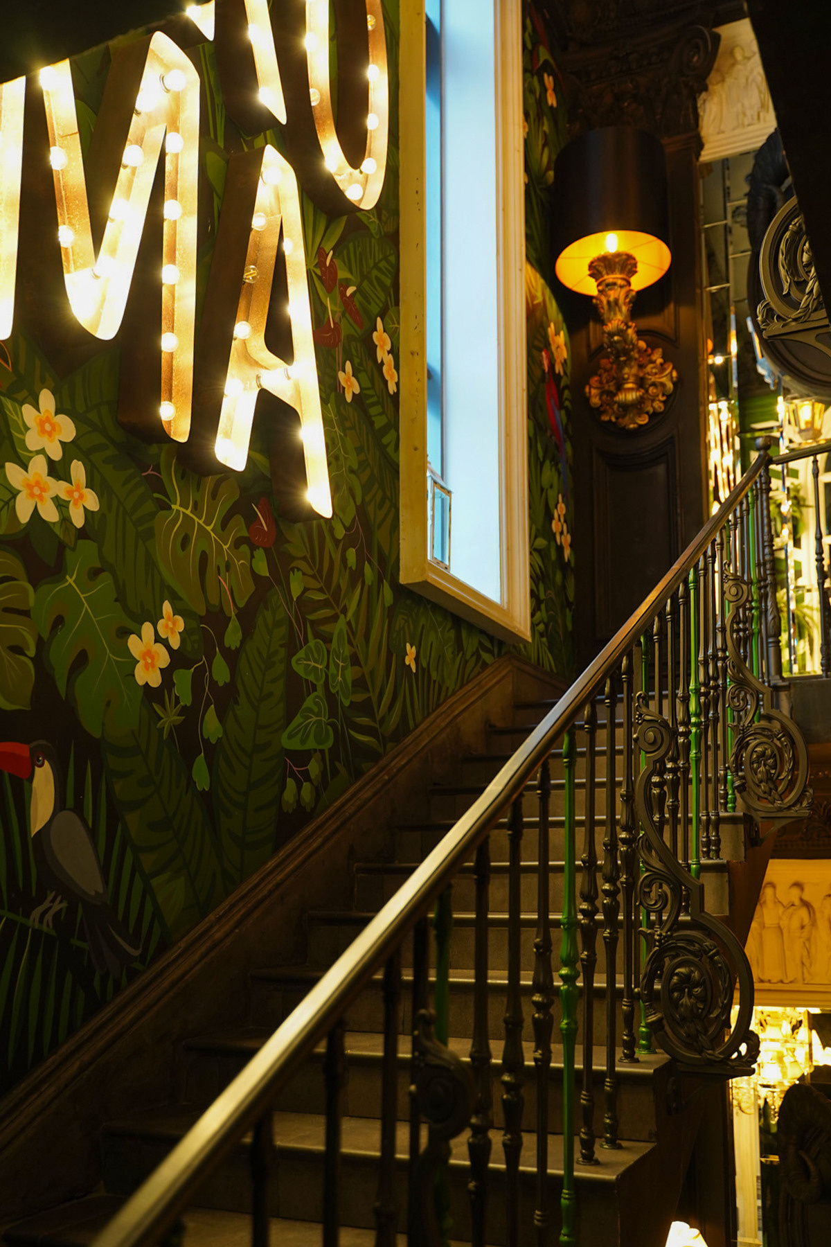 Ресторан Бахрома. Интерьерный фотограф и видеограф Санкт-Петербург и Ленинградская обл