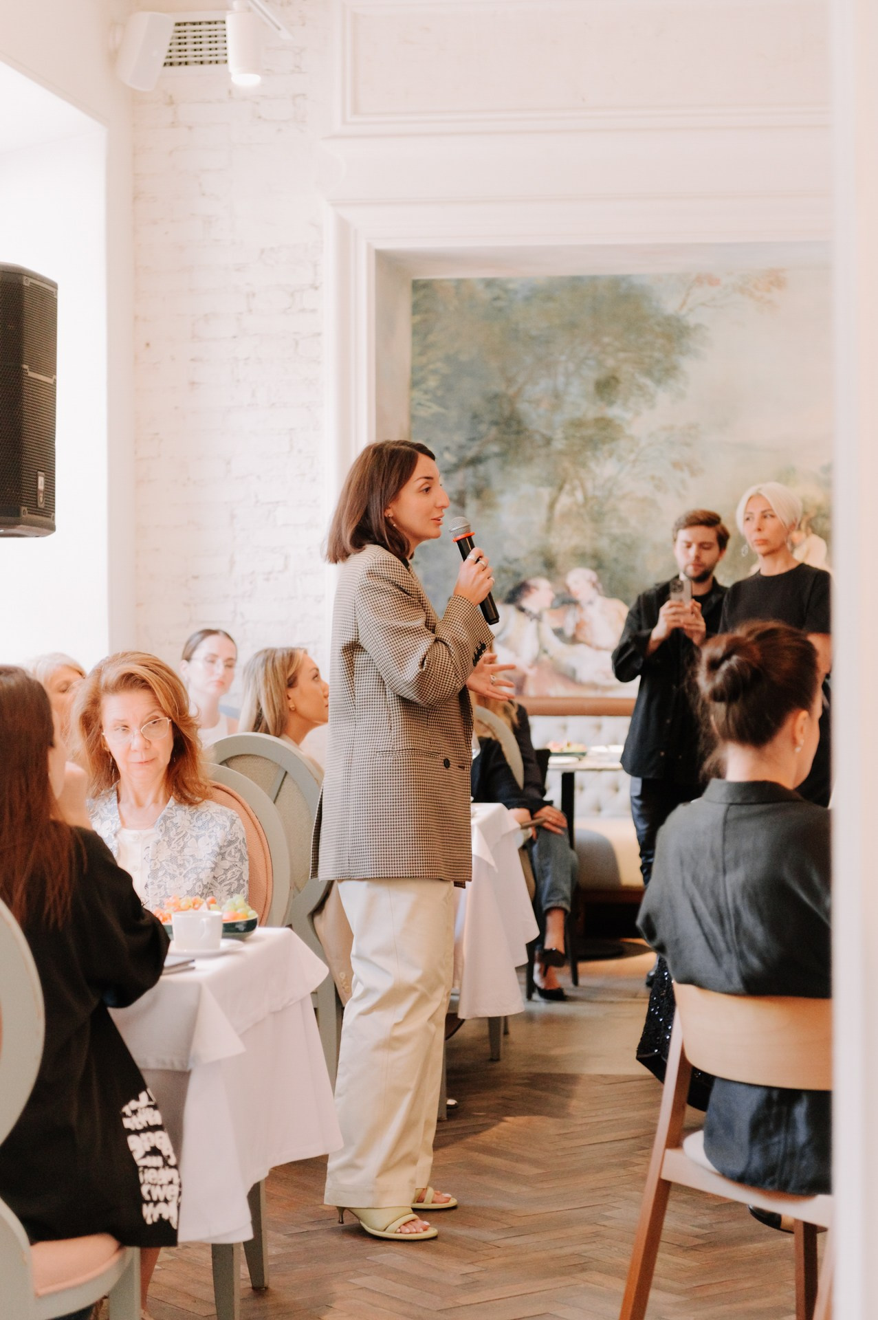 Бизнес-девичник Royal Radio. Коммерческий фотограф в Санкт-Петербурге Анна Кобзарь