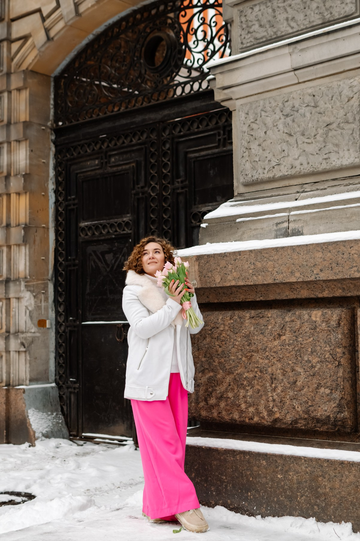 Юля с тюльпанами. Свадебный и сеейный фотограф в Санкт-Петербурге Елена Худякова