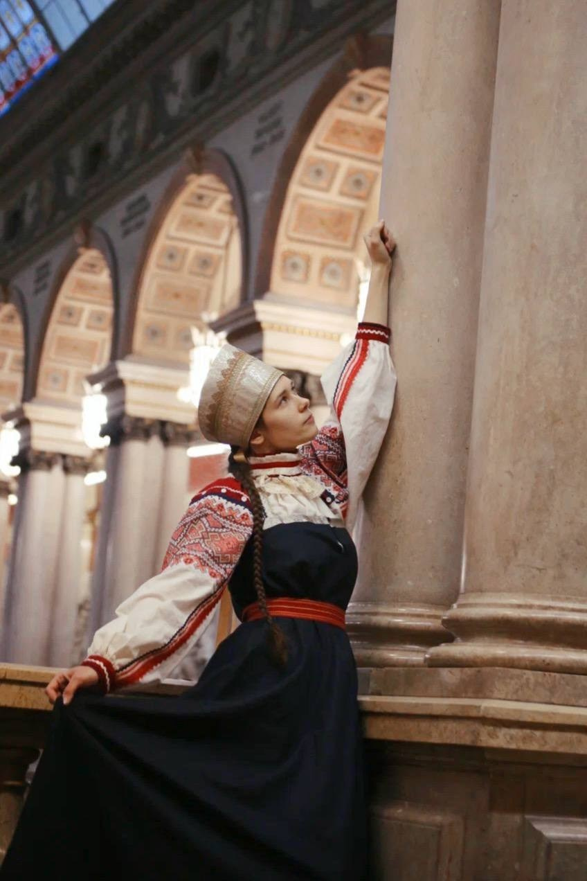 Русский народный. Костюмер, художник кино и телевидения в спб