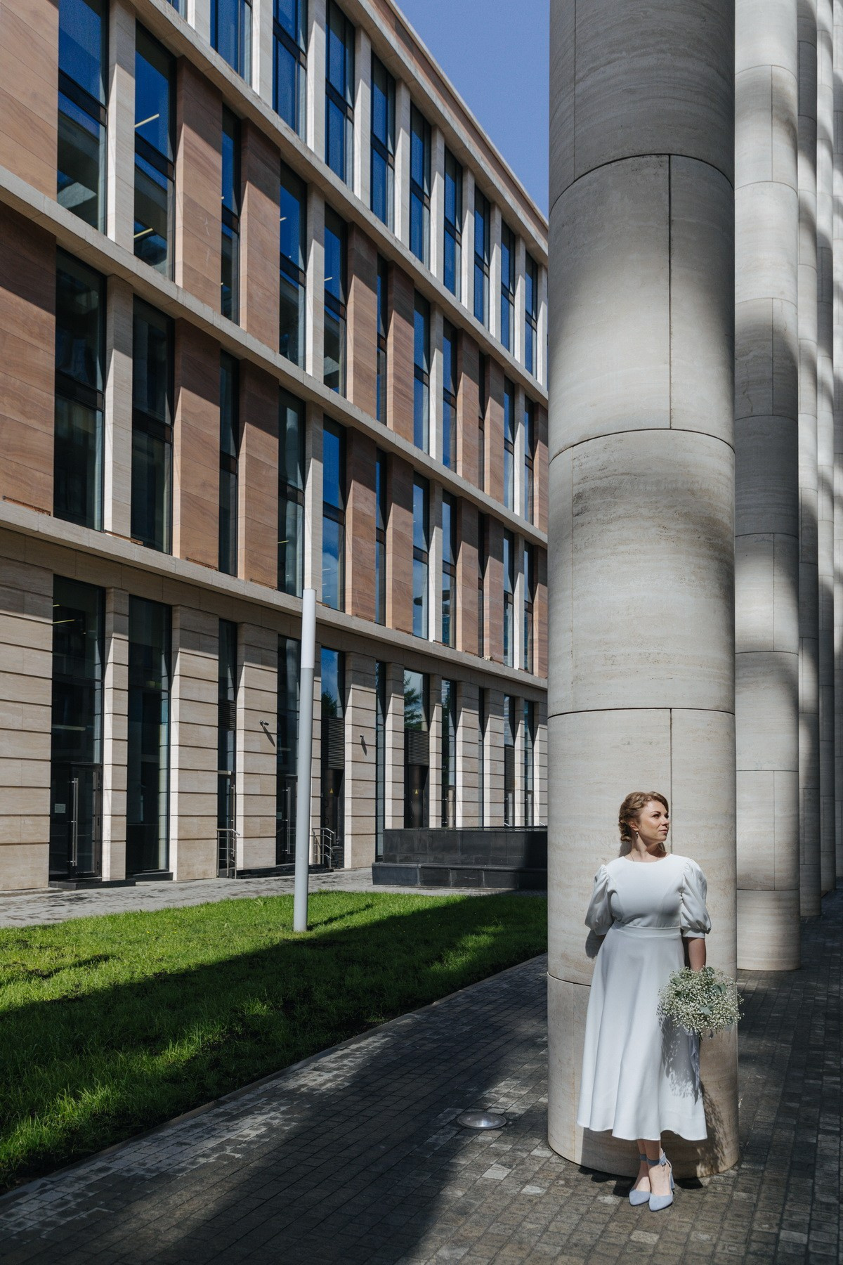 Небольшая свадебная прогулка по Питеру, фотограф Денис Дорфф. Фотограф крещение венчание в Петербурге! Помогает подобрать храм и посоветовал душевного батюшку в СПб