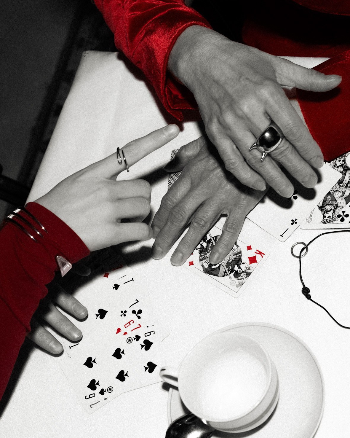 PREDUBEZHDAI. Фотограф Москва Грошева Софья