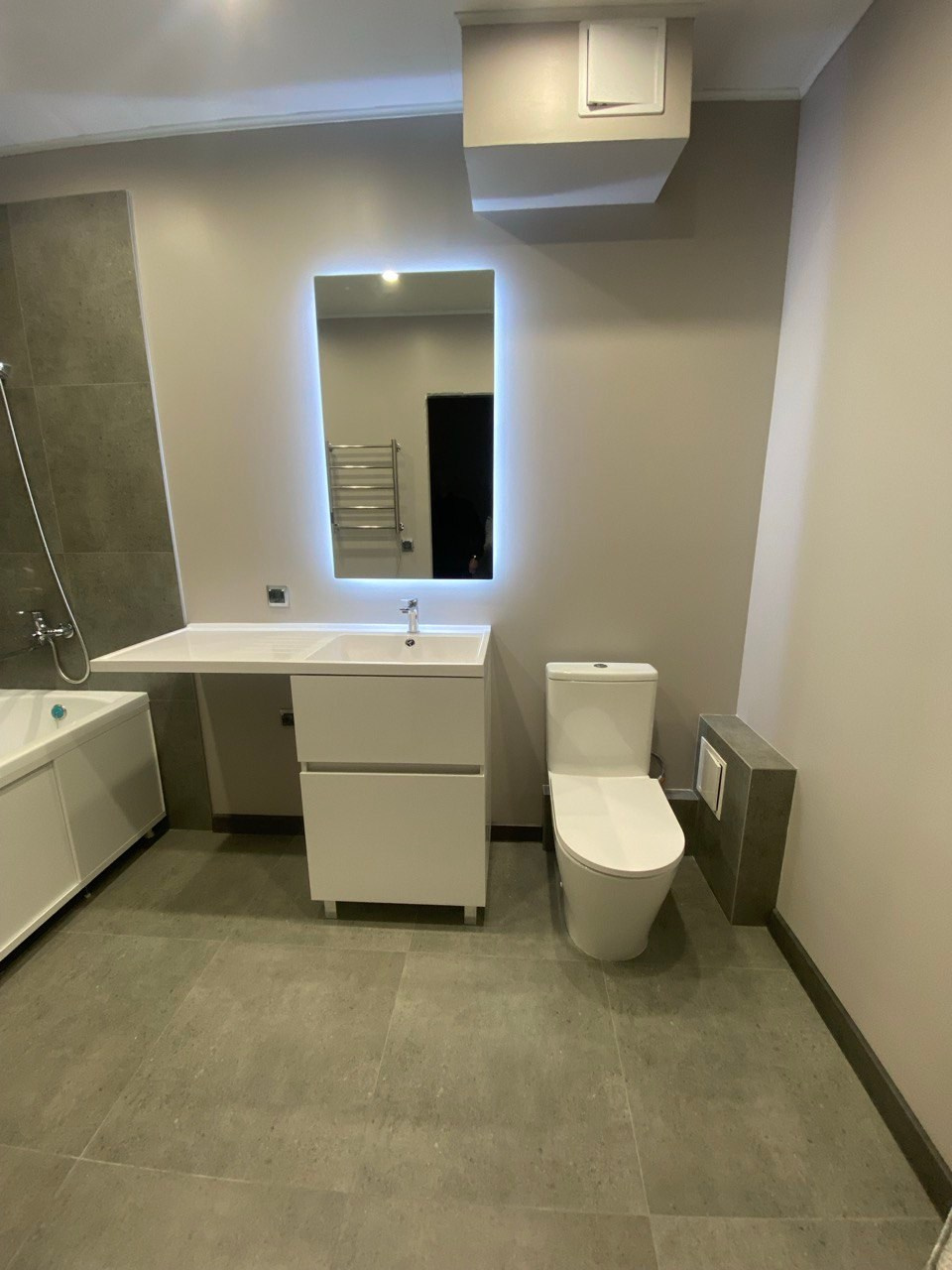 Ванная комната (ул. Сибгата Хакима д. 46). Ремонт санузла, туалета, ванной под ключ в Казани. Укладка плитки