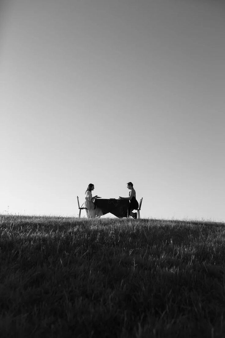 2020, lunch in the field. KST