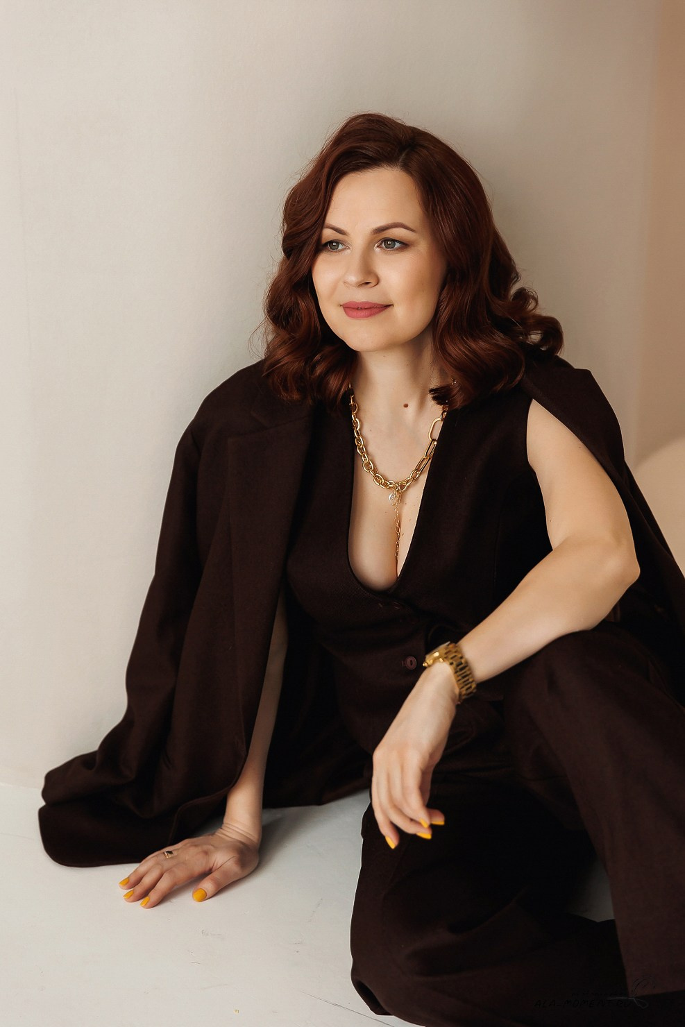 Бизнес портрет. Профессиональный фотограф в Брянске Аля Подольная. Свадебный, семейный, портретный фотограф. Выпускные альбомы. Опыт более 10 лет. АЛЯМОМЕНТ