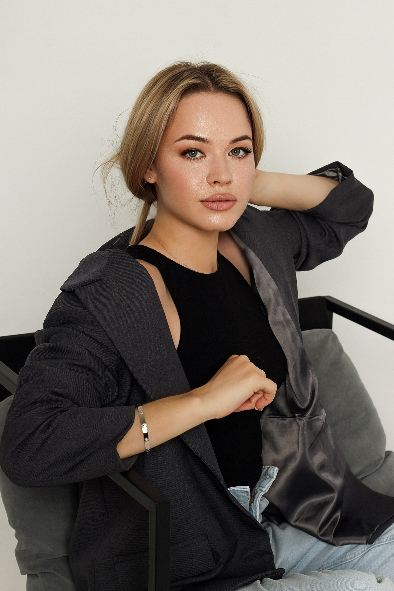 Съёмка с искусственным светом. Фотограф Иванова Елена в Иркутске