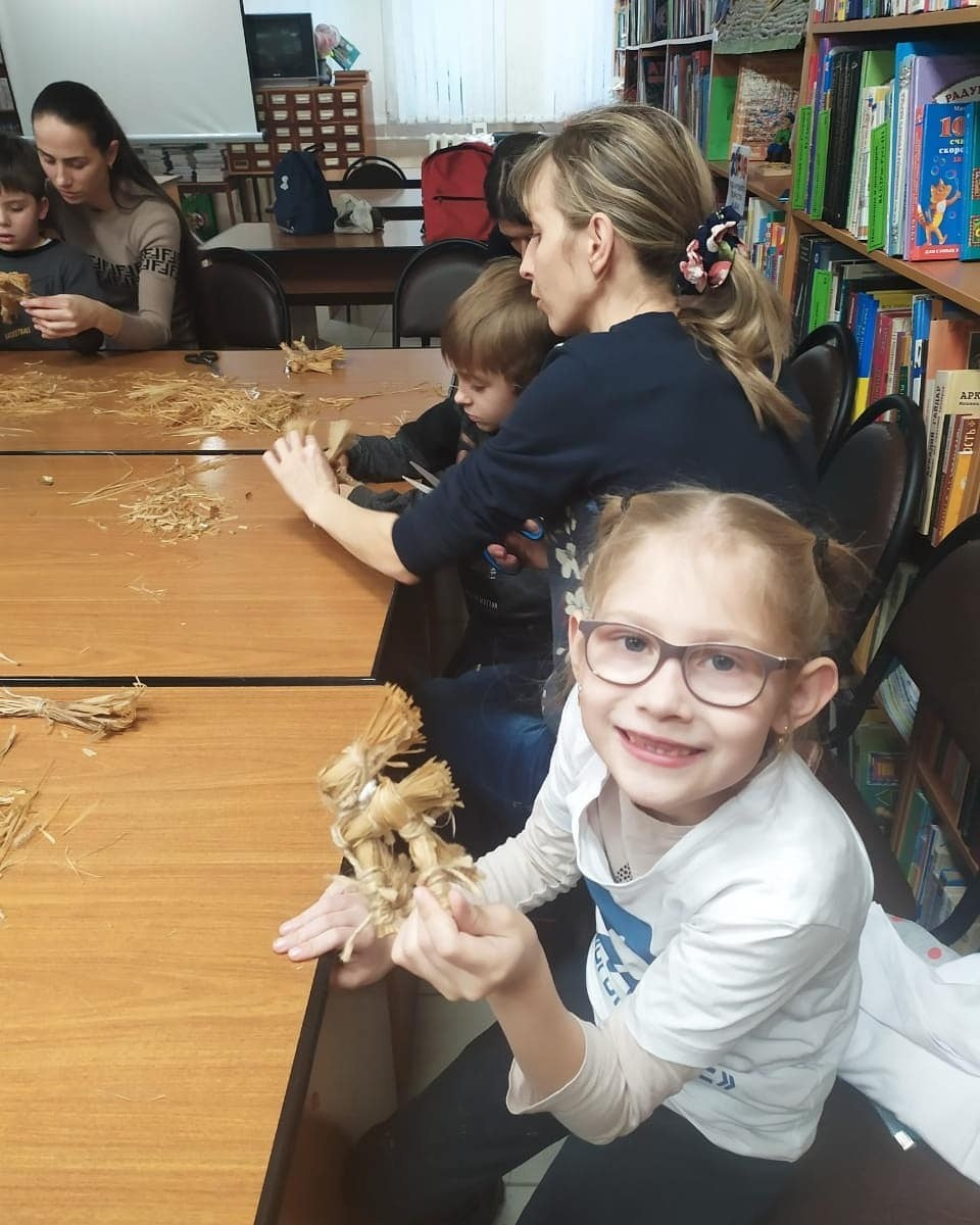 Лошадка из соломы: ожившая народная сказка в руках наших детей ✨🐎