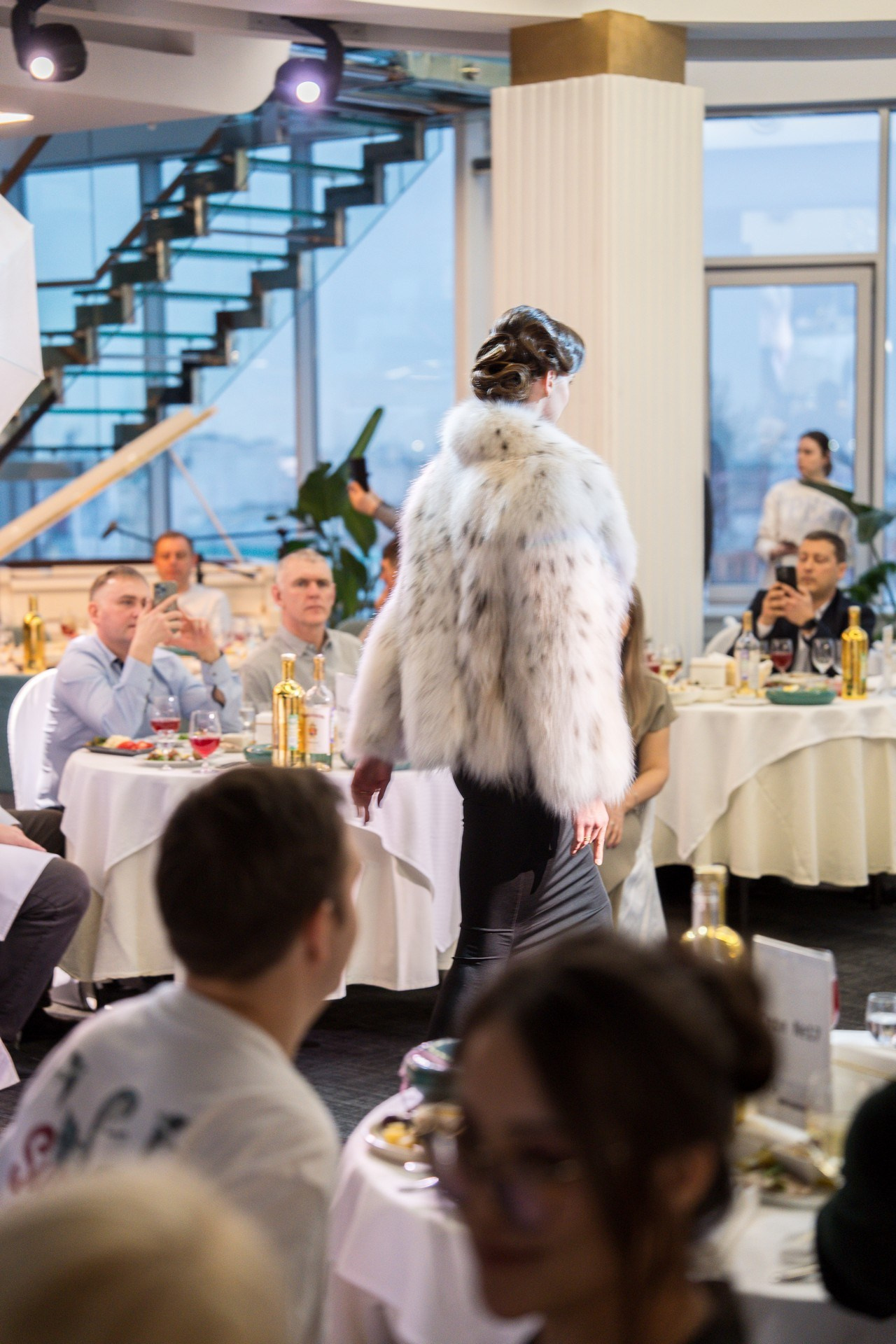 Русьпушнина. Репортажная съёмка в Санкт-Петербурге, Константин Петров