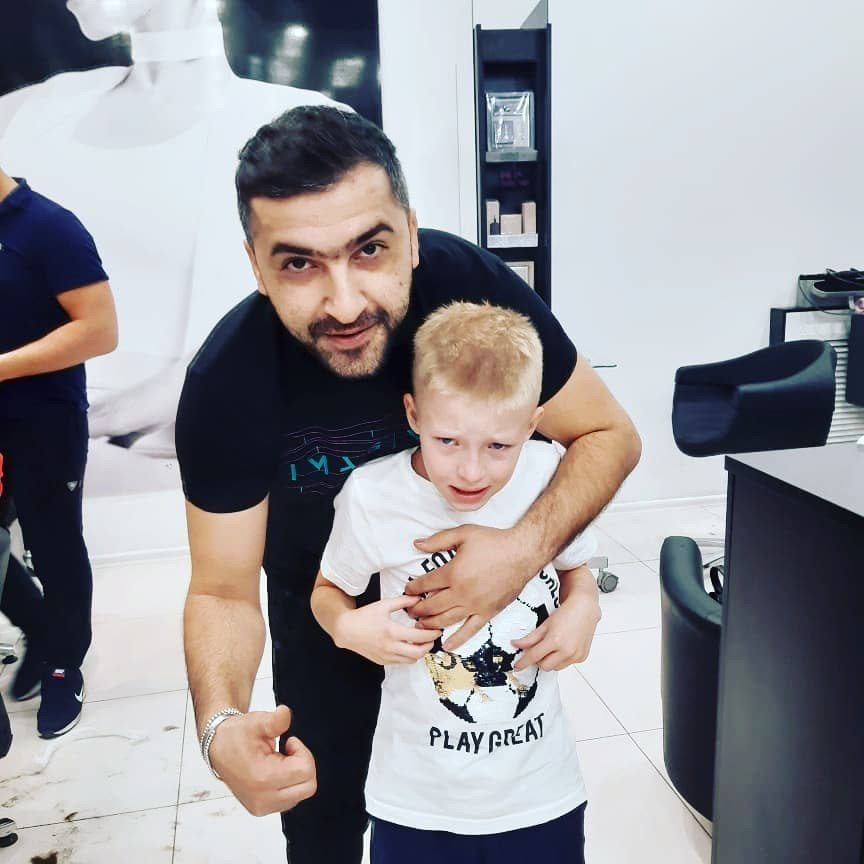 Мастерство — это когда каждая стрижка становится искусством! ✂️✨