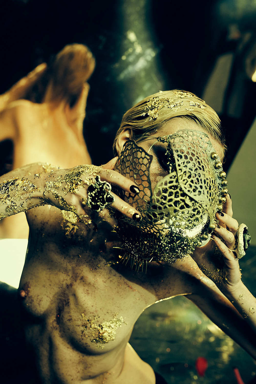 Арт-ню фотосессия с розами