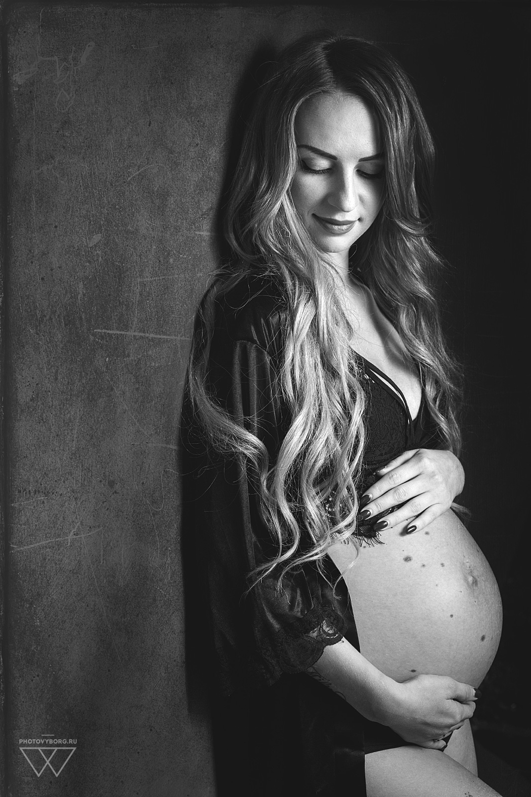 Фотосессия беременности в Выборге от топ-фотографа Ильи Кирякова