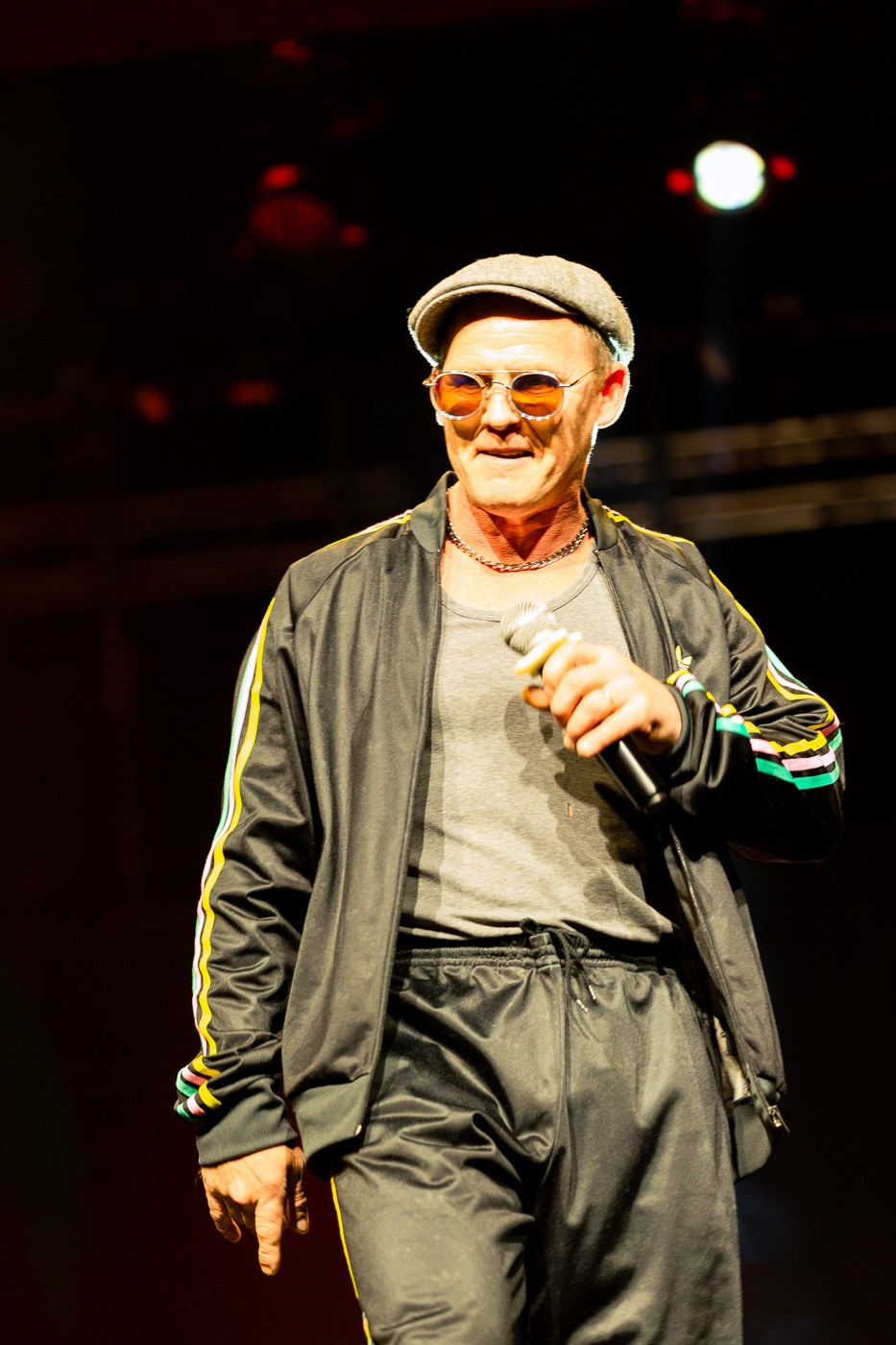 Концерт в Доме культуры. Андрей Кровлин — фотограф в Славянке