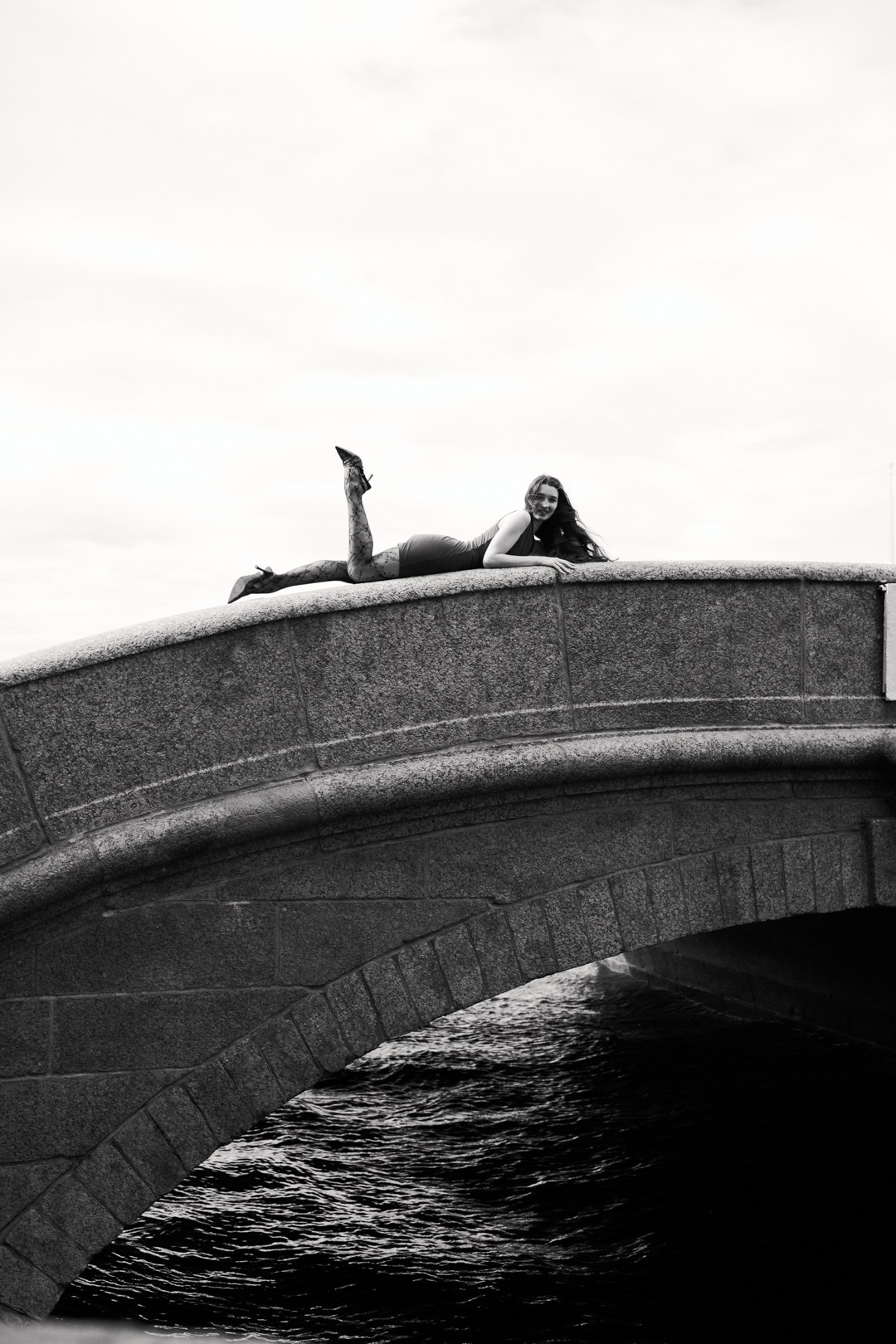 Street Nasty. Юлия Астра: Фотограф в Санкт-Петербурге. Снимаю женские портреты, уличные съёмки в Петербурге и людей с их собаками