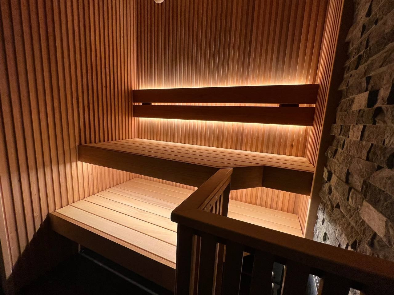 Комплекс саун в процедурных кабинетах клиники Кивач. Все пять в едином стиле, с точным расчетом нужного температурно-влажностного баланса. SaunaTopMasters