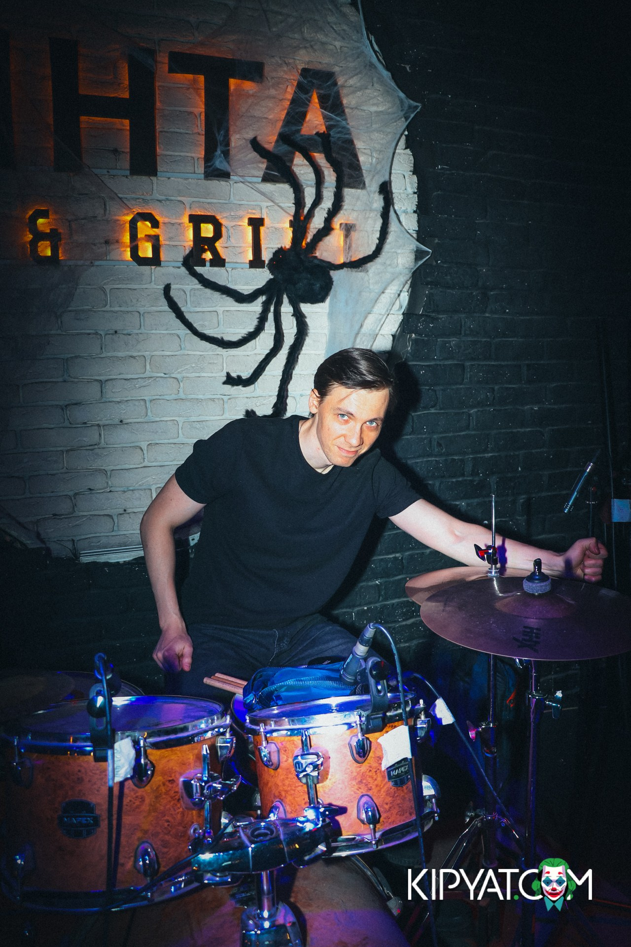 ПИНТА НА ДОСТЫК. КИПЯТКОМ АЛМАТЫ!