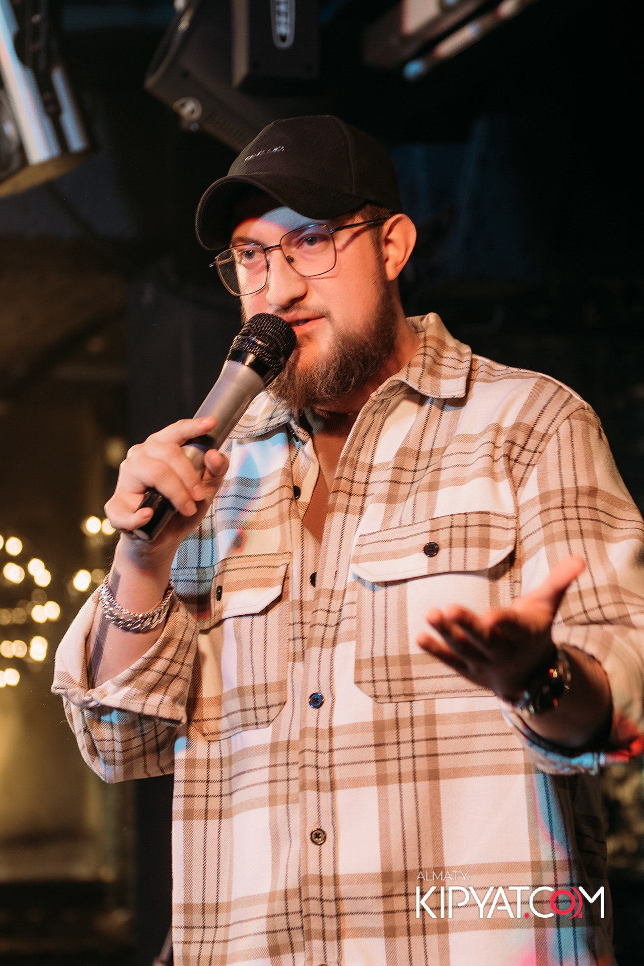 СОЛЬНЫЙ STAND UP КОНЦЕРТ АЛЕКСАНДРА МЕРКУЛЯ. КИПЯТКОМ АЛМАТЫ!