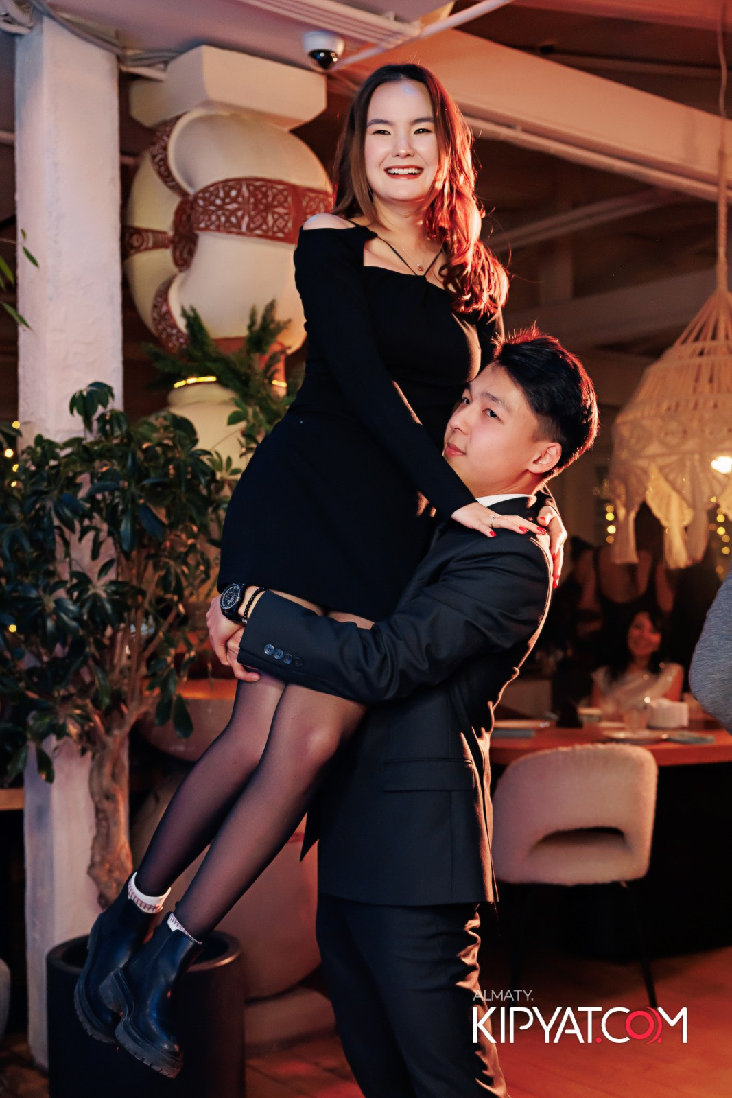 РЕСТОРАН MANANA. КИПЯТКОМ АЛМАТЫ! Фотосъемка мероприятий в Алматы