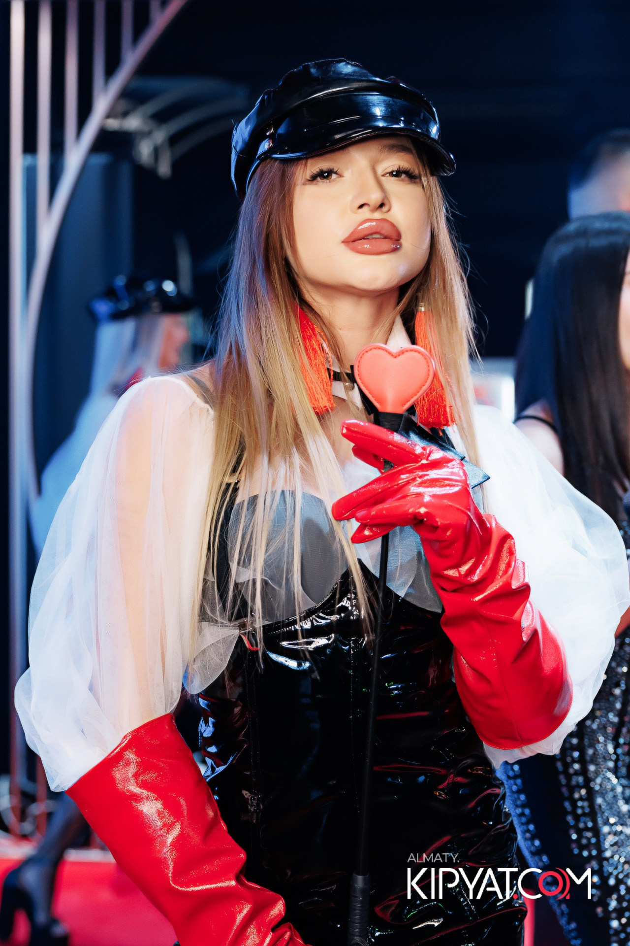 ЗАЯ НА БИС!. КИПЯТКОМ АЛМАТЫ!