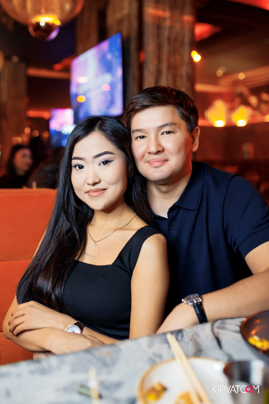 БАР ПАНАЕХАЛИ НА ДОСТЫК. КИПЯТКОМ АЛМАТЫ! Фотосъемка мероприятий в Алматы