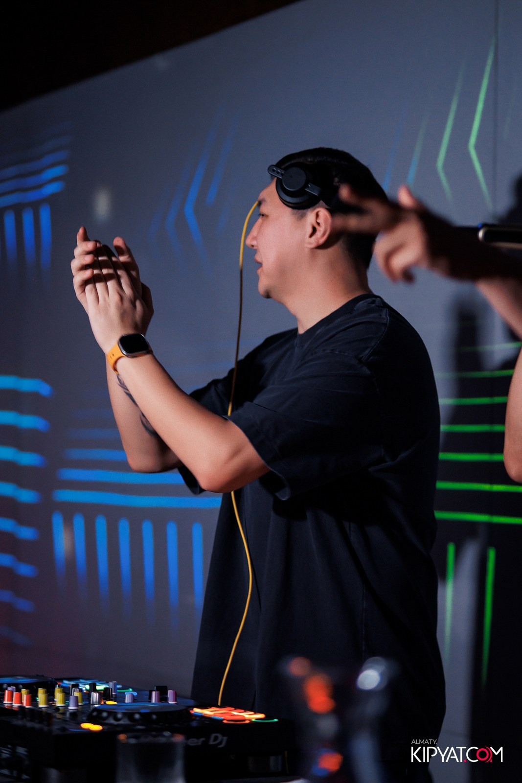 EVENT BAR. КИПЯТКОМ АЛМАТЫ!