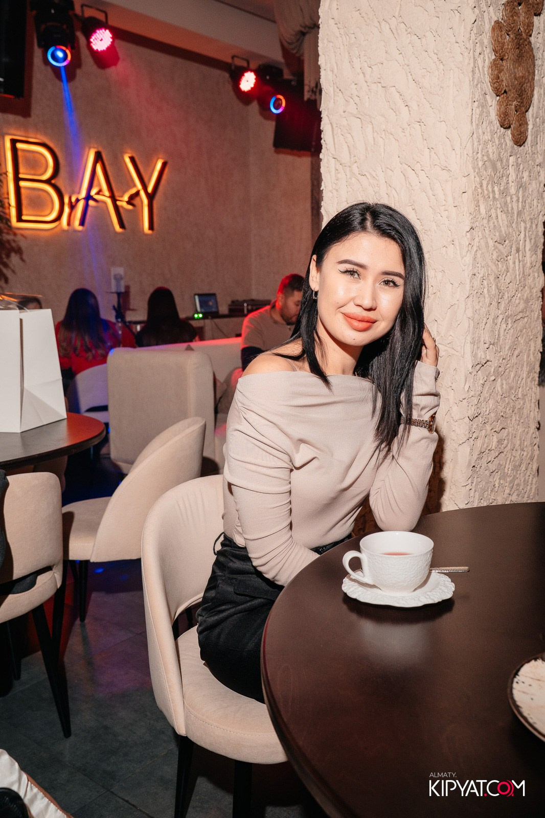 BAY RESTAURANT & BAR. КИПЯТКОМ АЛМАТЫ!