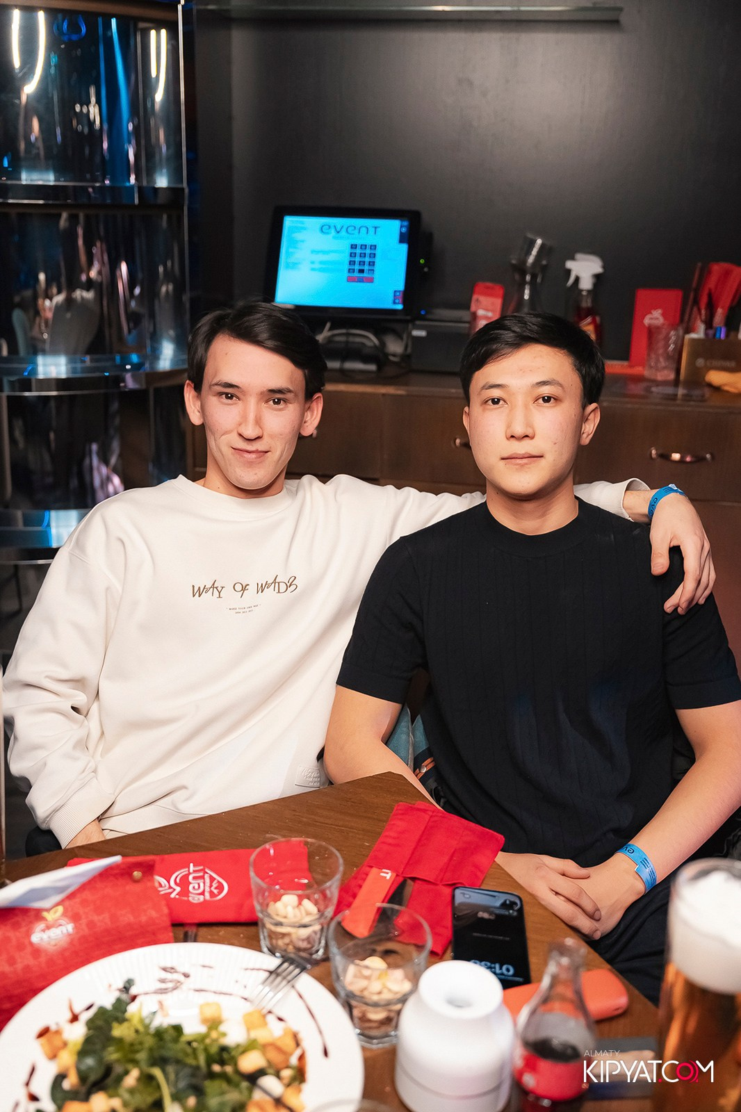 EVENT BAR. КИПЯТКОМ АЛМАТЫ! Фотосъемка мероприятий в Алматы