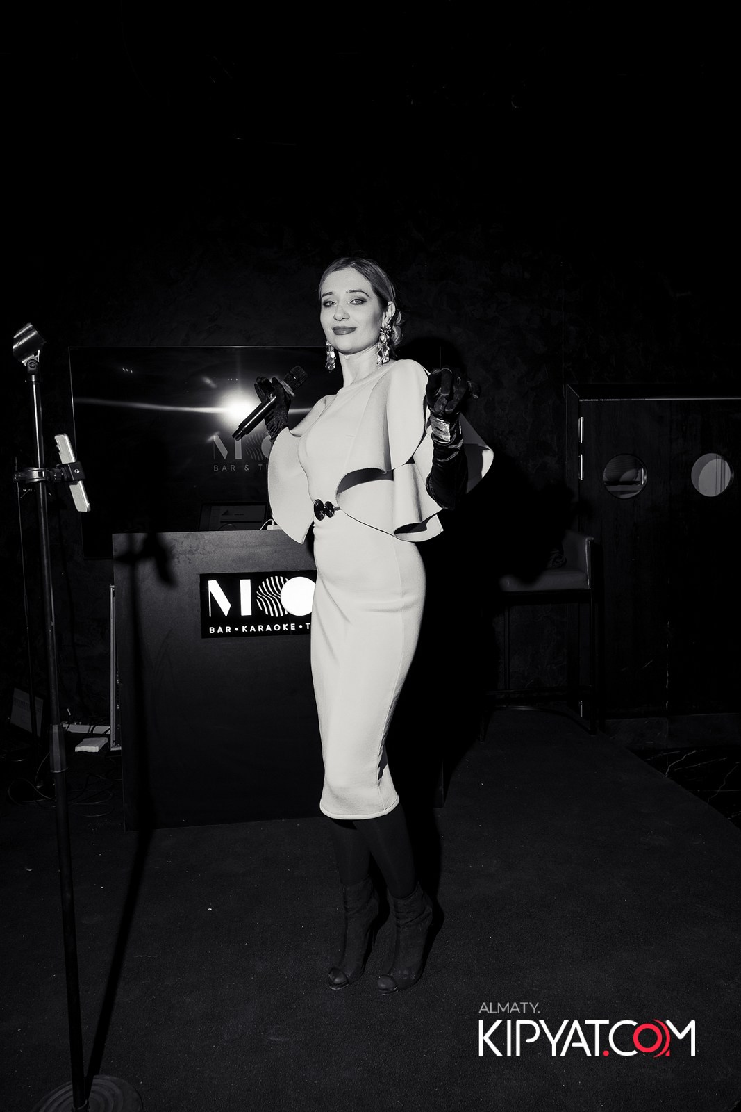 MOOD KARAOKE & TERRACE. КИПЯТКОМ АЛМАТЫ!