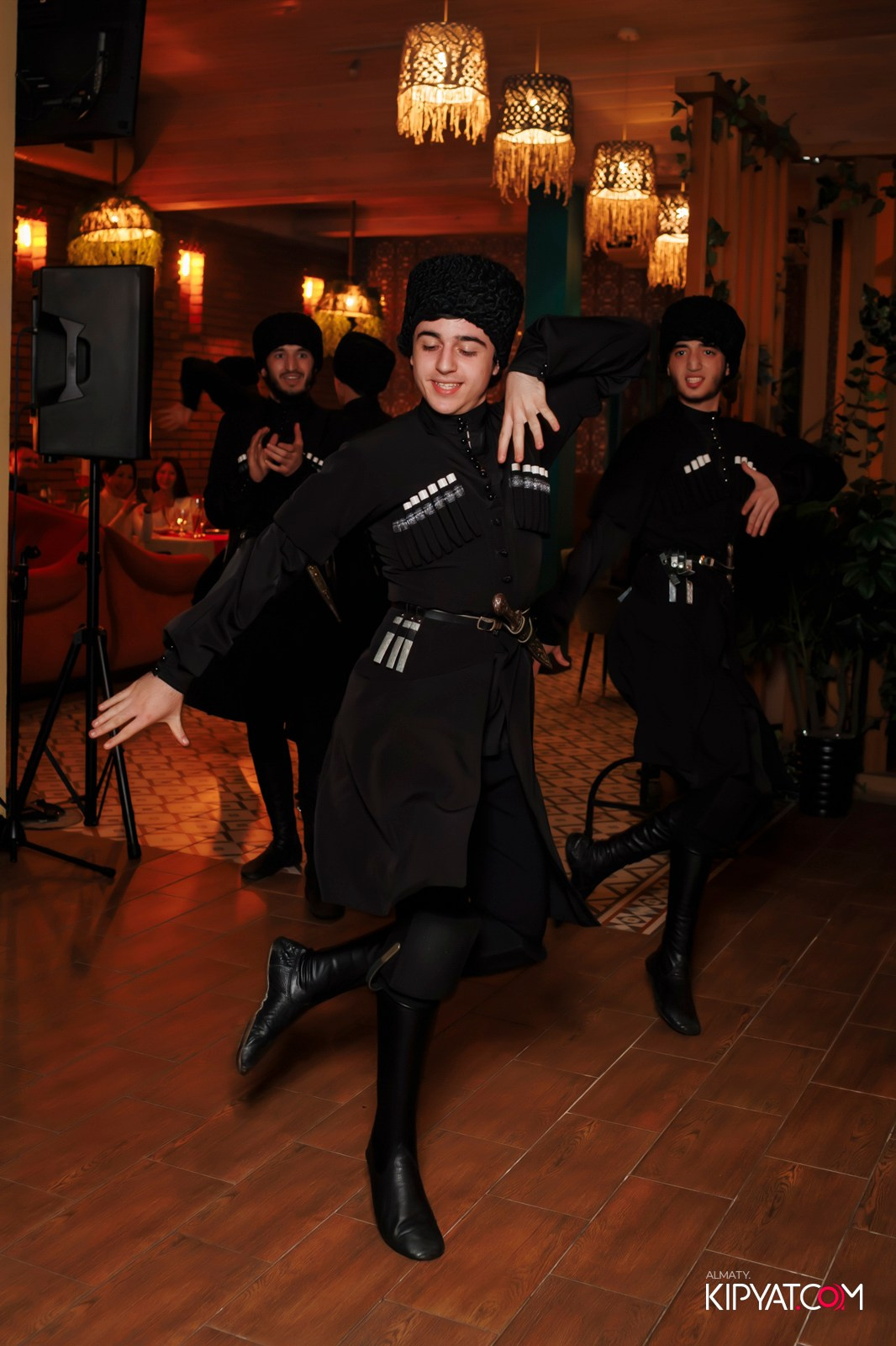 ДАДИАНИ. КИПЯТКОМ АЛМАТЫ! Фотосъемка мероприятий в Алматы