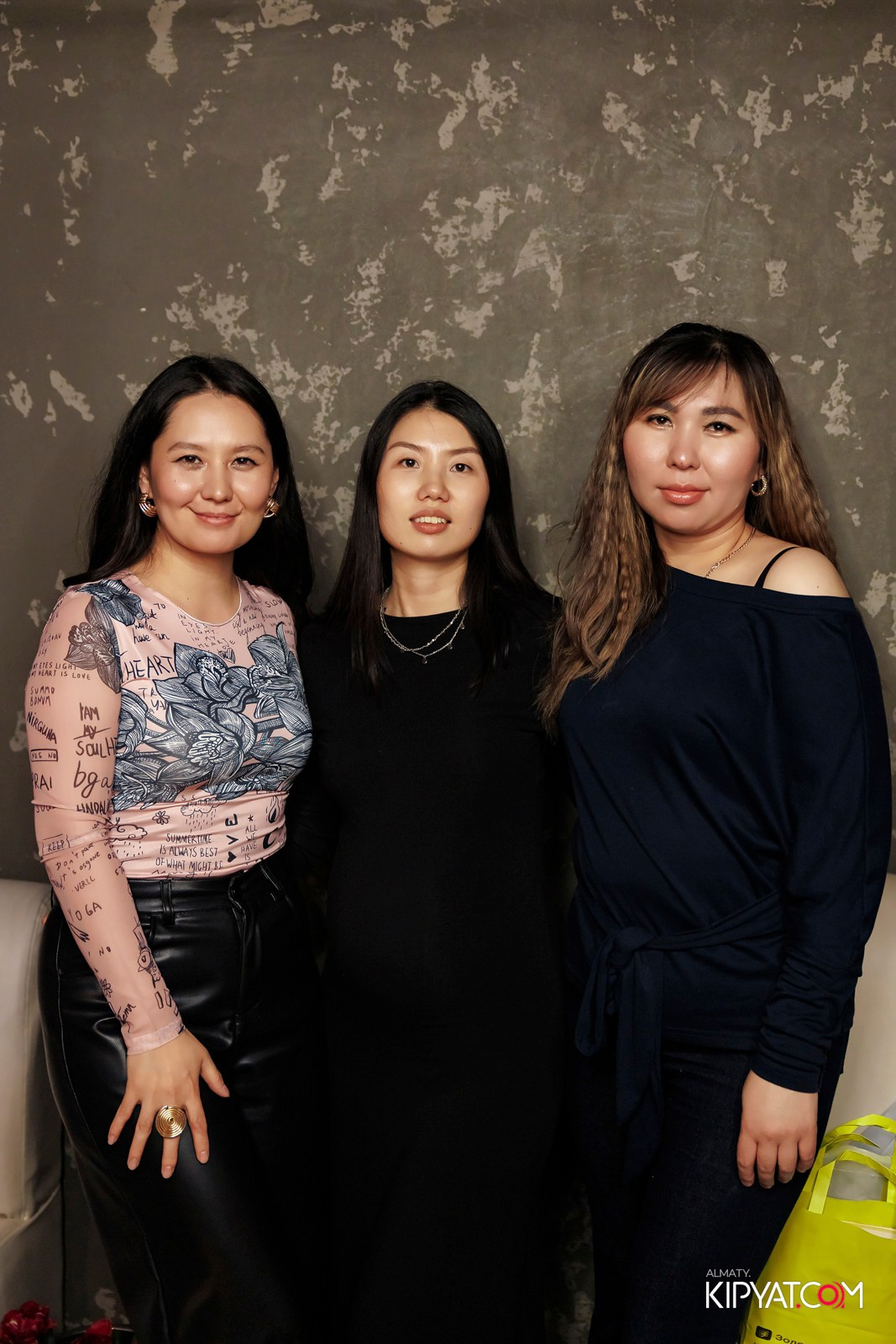 МУЗЫКАЛЬНОЕ ЛОТО В HIT RETRO. КИПЯТКОМ АЛМАТЫ! Фотосъемка мероприятий в Алматы