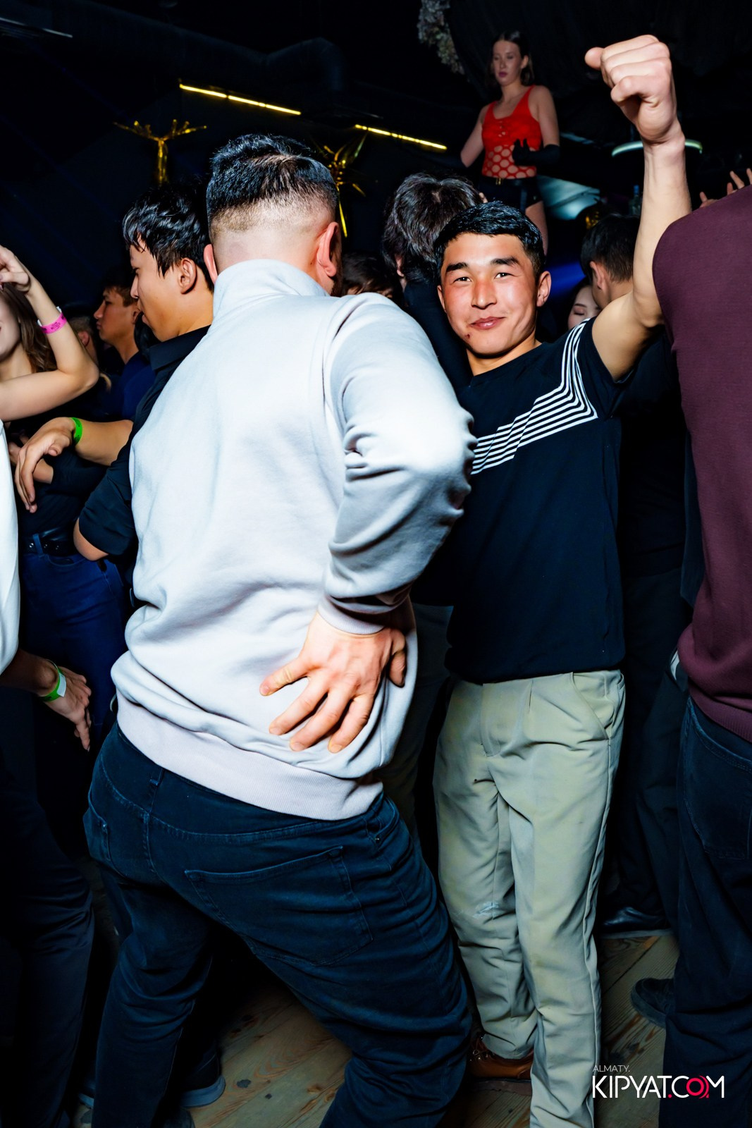 UYAT EMES BAR. КИПЯТКОМ АЛМАТЫ! Фотосъемка мероприятий в Алматы