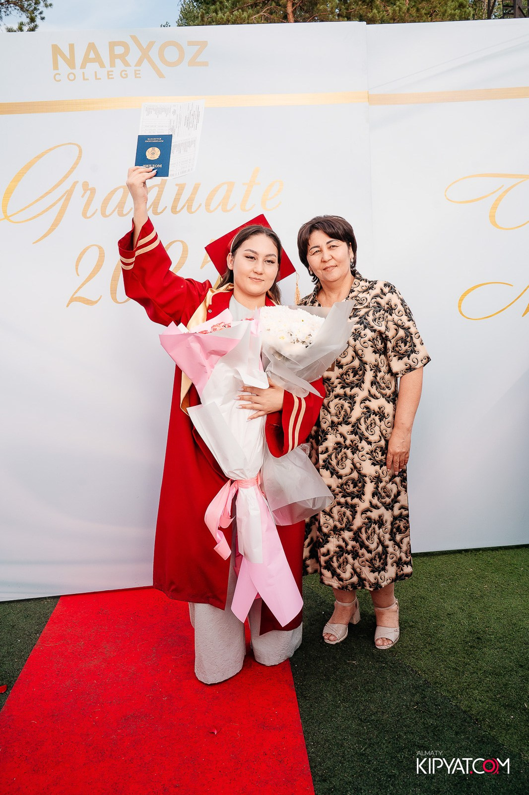 ВРУЧЕНИЕ ДИПЛОМОВ — НАРХОЗ КОЛЛЕДЖ. Part 1. КИПЯТКОМ АЛМАТЫ!