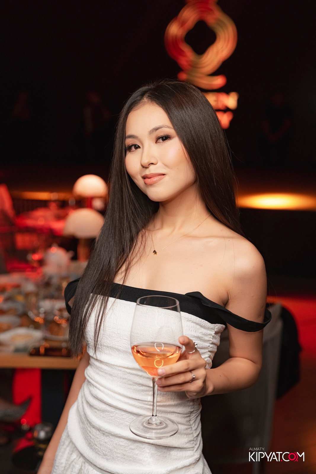 QUEEN. КИПЯТКОМ АЛМАТЫ!