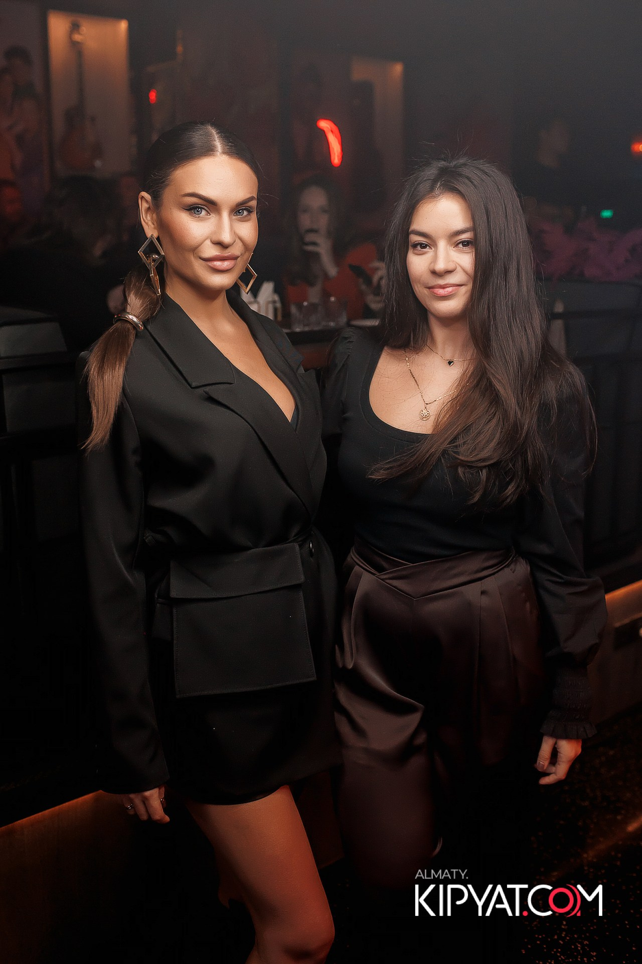 SANTA BARBARA — ВЫСТУПЛЕНИЕ ГРУППЫ REFLEX. КИПЯТКОМ АЛМАТЫ!