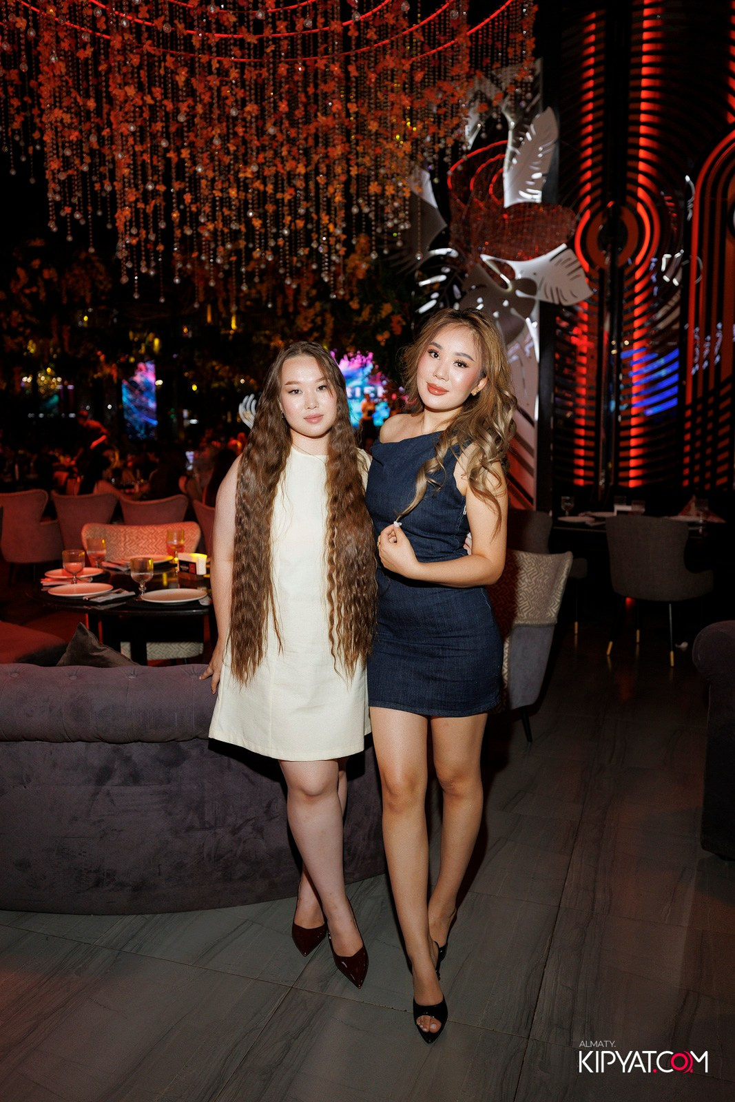 FRIENDS BAR & TERRACE. КИПЯТКОМ АЛМАТЫ! Фотосъемка мероприятий в Алматы