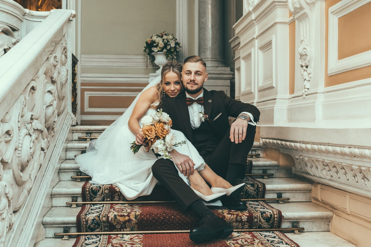 Свадебный фотограф в СПб. Фотограф крещение венчание в Петербурге! Помогает подобрать храм и посоветовал душевного батюшку в СПб