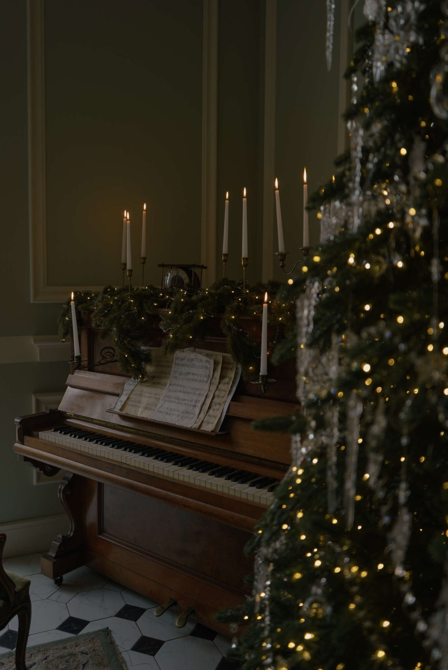 Смотреть фото Зал № 4. Привет, меня зовут Vikki фотограф с опытом более 7 лет