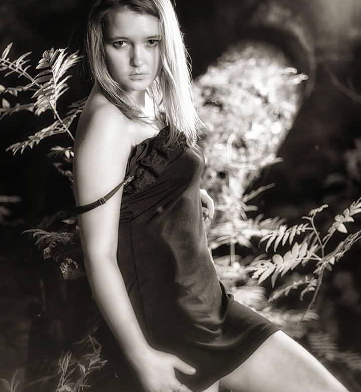 Фотосессия в Москве на природе. Свадебный фотограф Олег Шатохин  Москва и Московской область