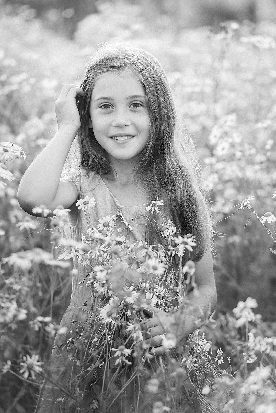 Оксана и Лукерья ЧБ. Римма Гусакова. Выпускные фотокниги. Детские и семейные фотосессии