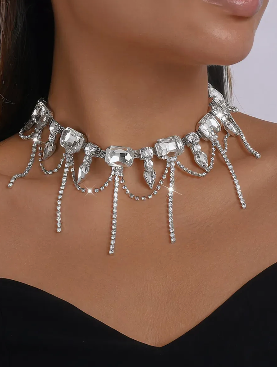 Ожерелье 'Crystal'. Лиза Бродская — фотограф в Москве