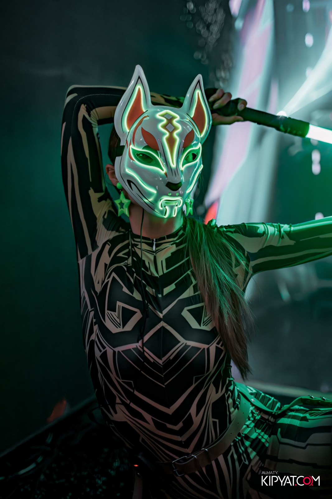 SANTA RAVE В НОЧНОМ КЛУБЕ SANTA BARBARA. КИПЯТКОМ АЛМАТЫ!