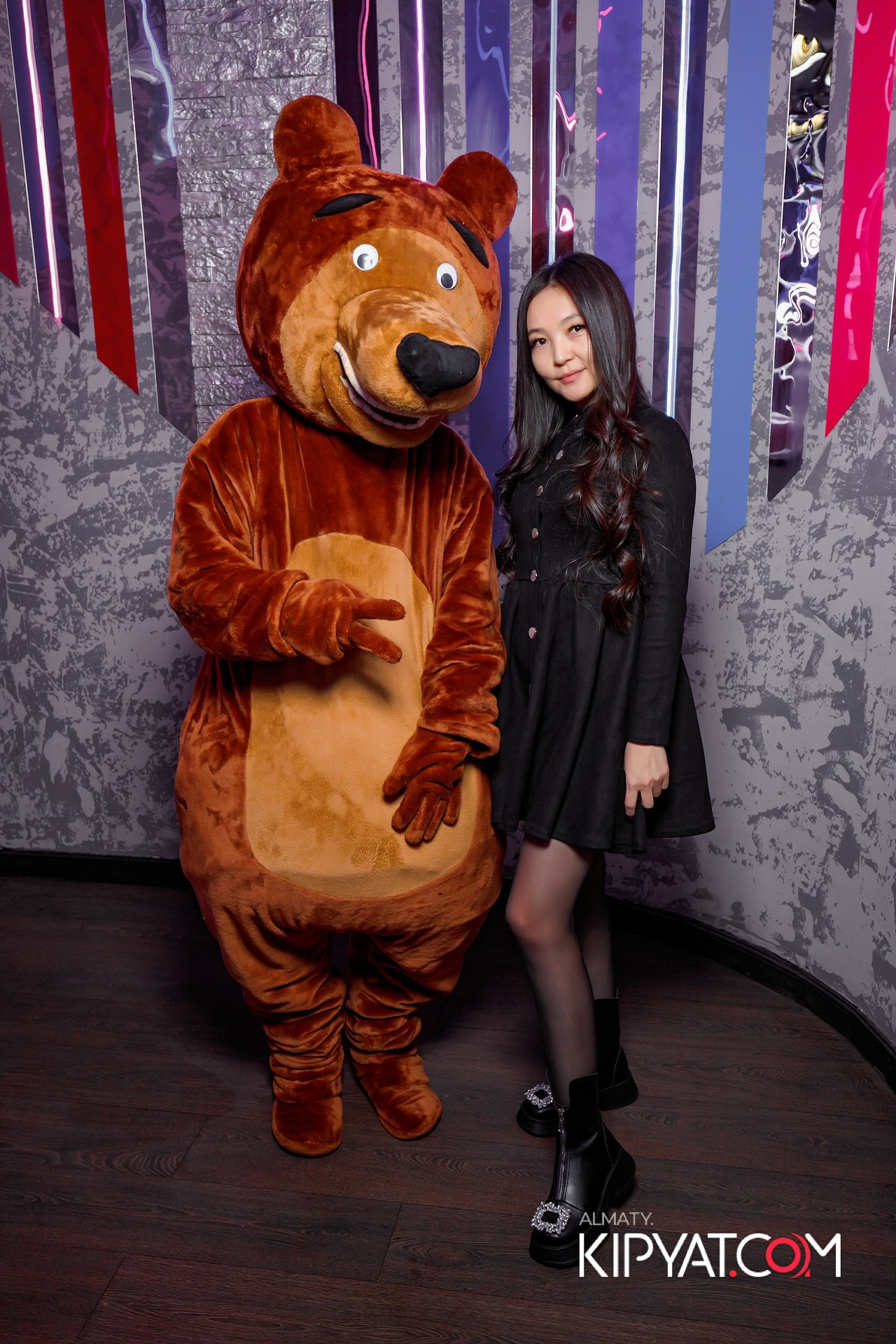 УХО И МЕДВЕДЬ НА ГАГАРИНА. КИПЯТКОМ АЛМАТЫ!