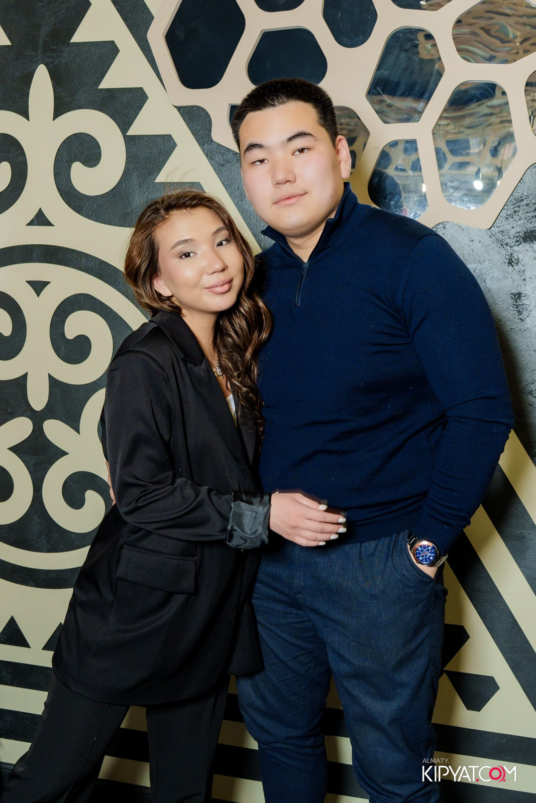 УХО И МЕДВЕДЬ НА САИНА. КИПЯТКОМ АЛМАТЫ!