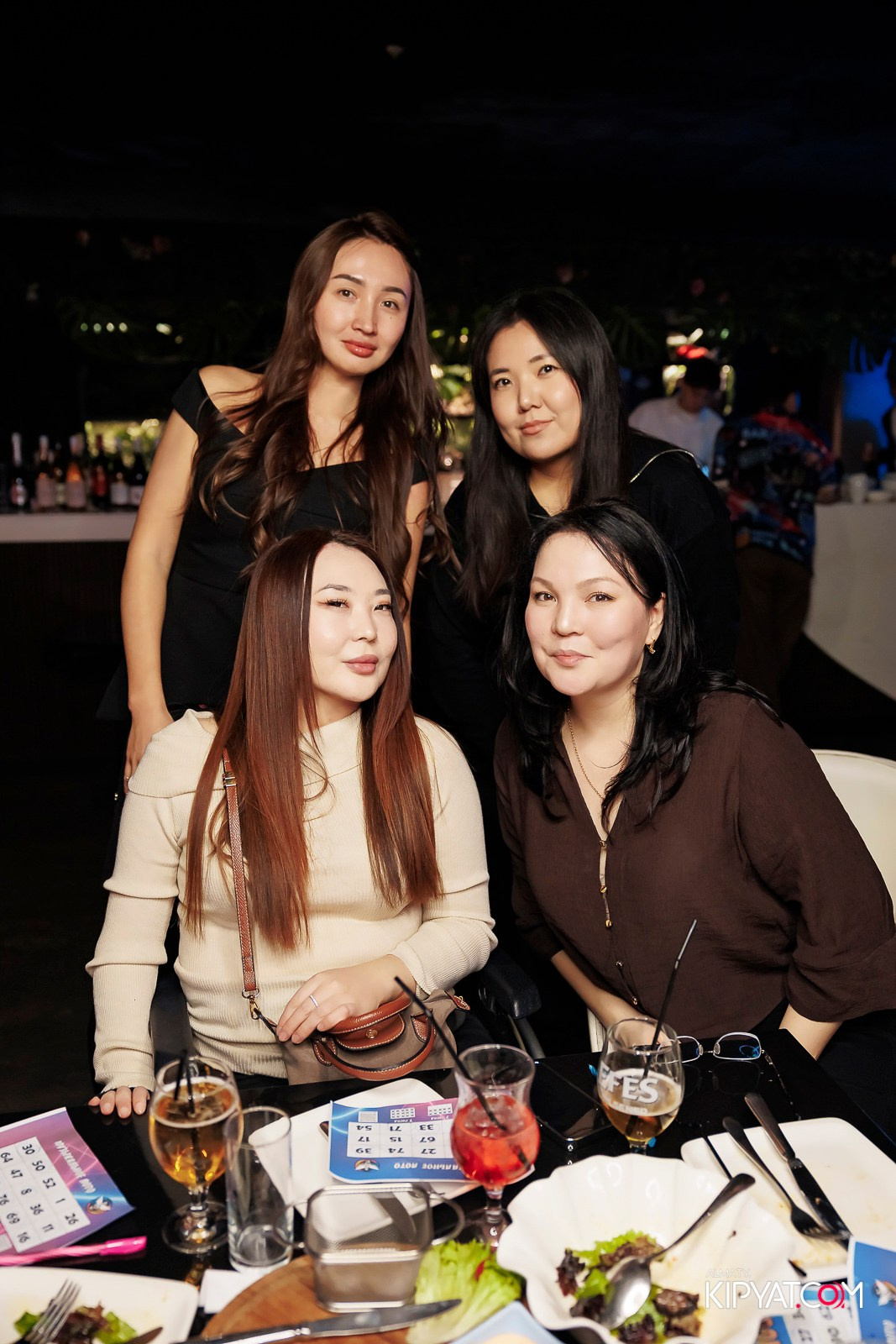 МУЗЫКАЛЬНОЕ ЛОТО В HIT RETRO. КИПЯТКОМ АЛМАТЫ! Фотосъемка мероприятий в Алматы