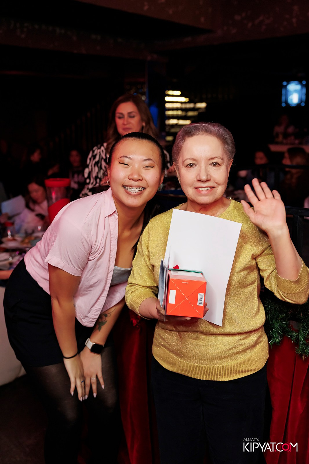 МУЗЫКАЛЬНОЕ ЛОТО В HIT RETRO. КИПЯТКОМ АЛМАТЫ! Фотосъемка мероприятий в Алматы