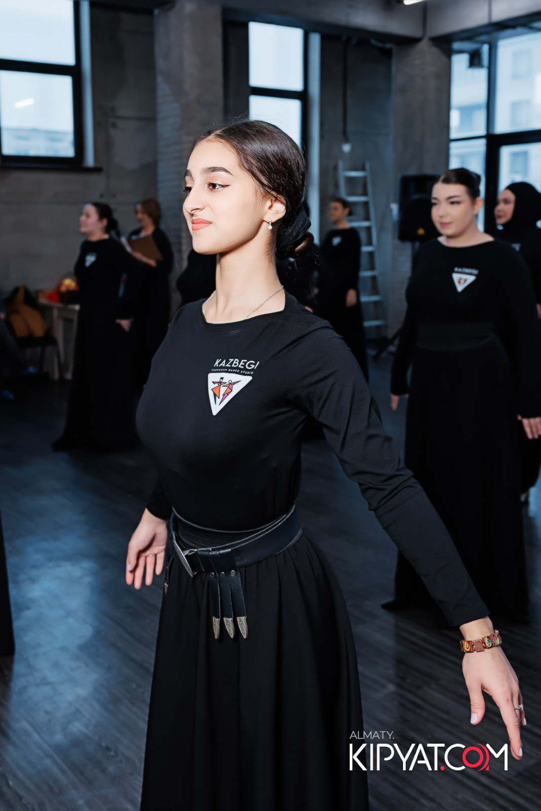 BLOCKBUSTER ТАНЦЕВАЛЬНАЯ АКАДЕМИЯ. КИПЯТКОМ АЛМАТЫ!