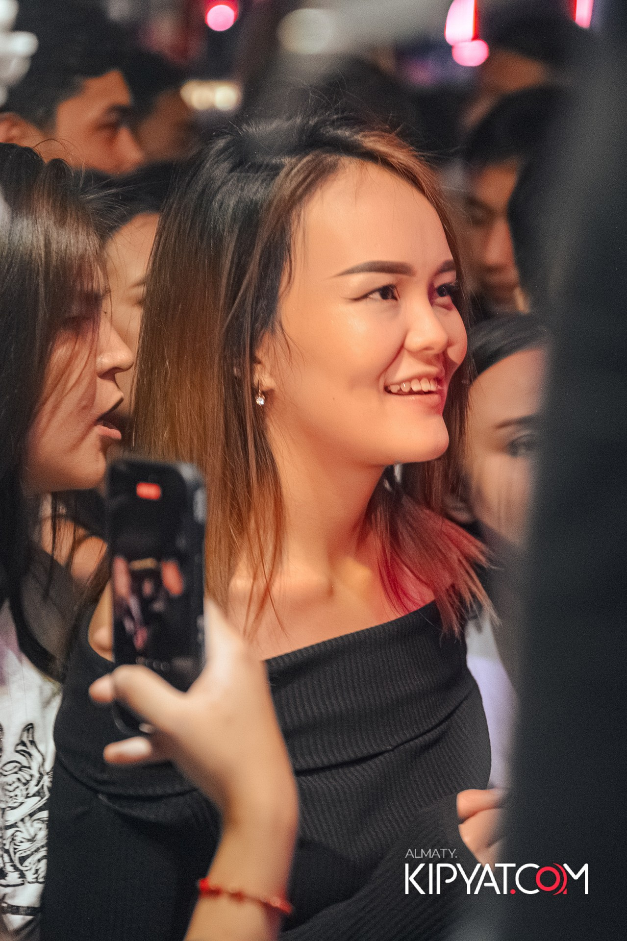 UYAT EMES BAR. КИПЯТКОМ АЛМАТЫ!