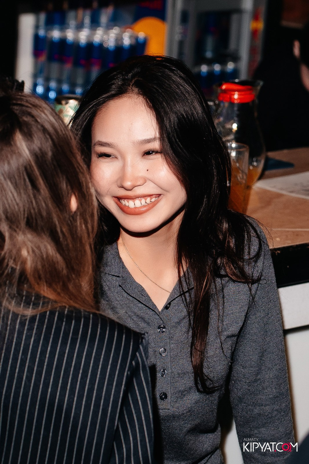 UYAT EMES BAR. КИПЯТКОМ АЛМАТЫ!